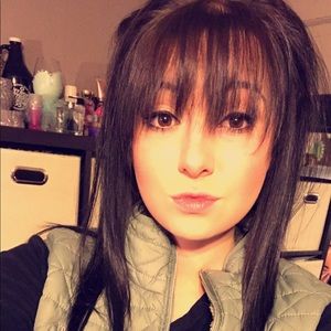 Meet your Posher, Haley